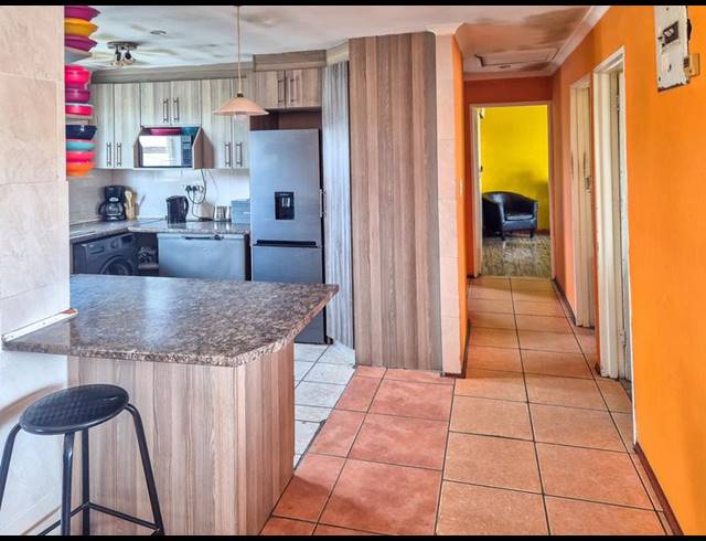 3 BEDROOM HOUSE FOR SALE IN TUSCANY GLEN